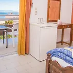 Riviera Seaside By Estia Hotel