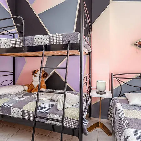 Riviera Seaside By Estia Otel 3*