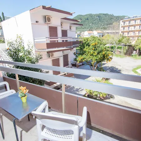 Hotel Riviera Benitses (Corfu)