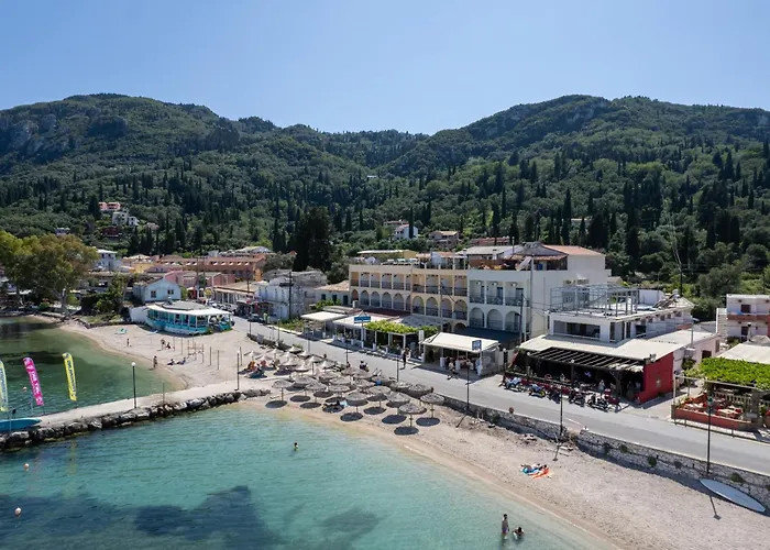 Riviera Seaside By Estia Hotel