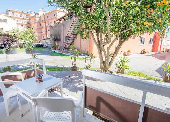 Hotel Riviera Seaside By Estia 3*