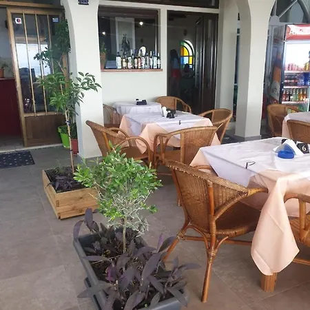 Hotel Riviera Seaside 3*