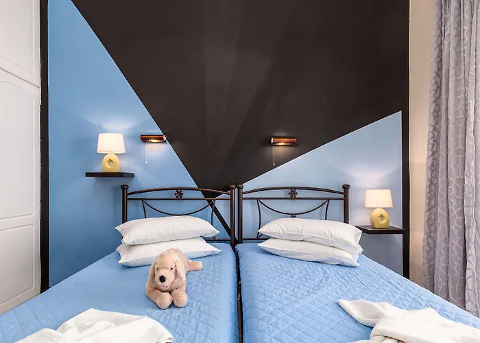 Riviera Seaside By Estia Hotell 3*