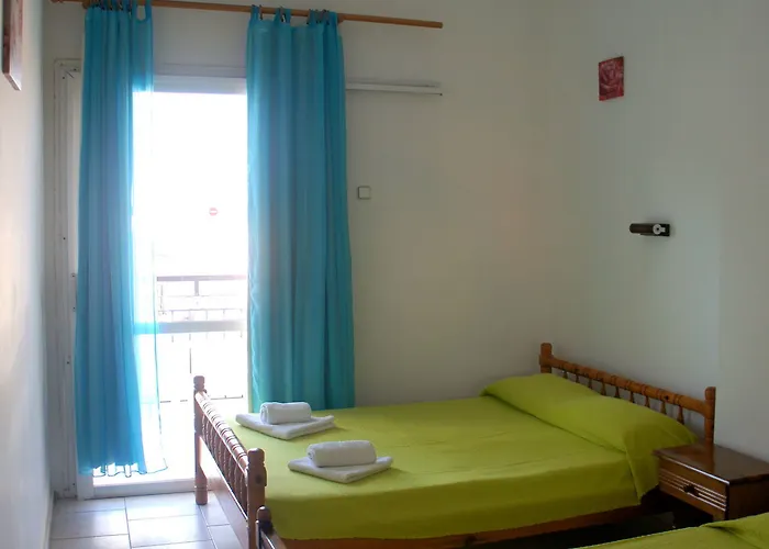 Riviera Seaside By Estia Hotell 3*