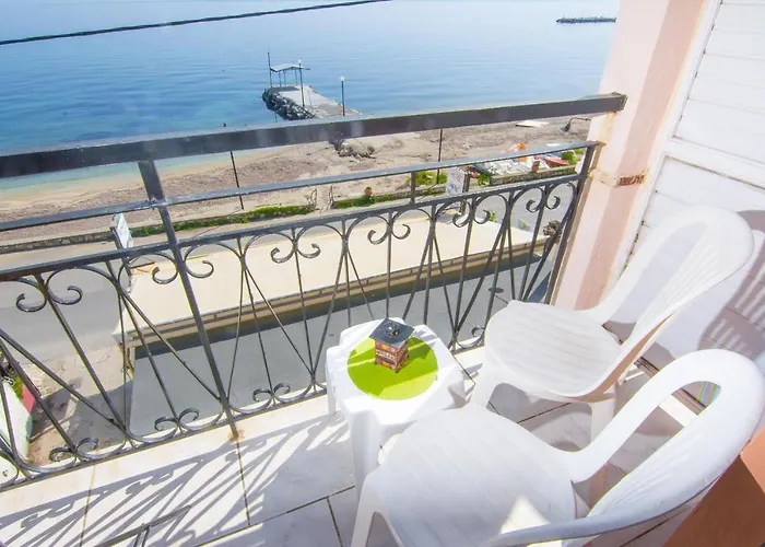 Hotell Riviera Seaside By Estia Benitses (Corfu)