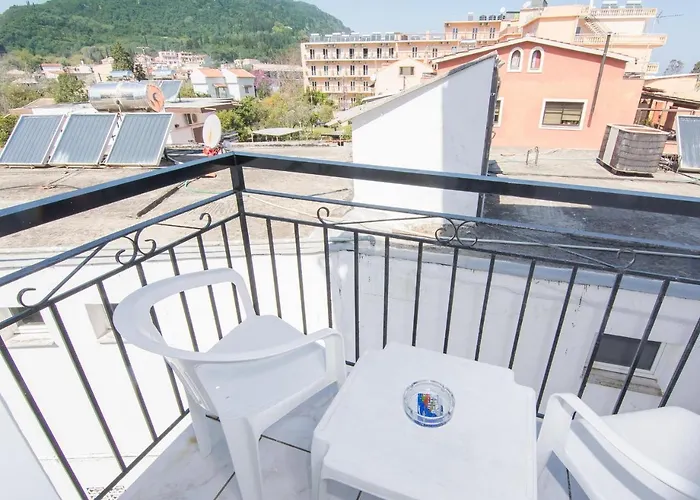 Hotell Riviera Seaside By Estia 3*